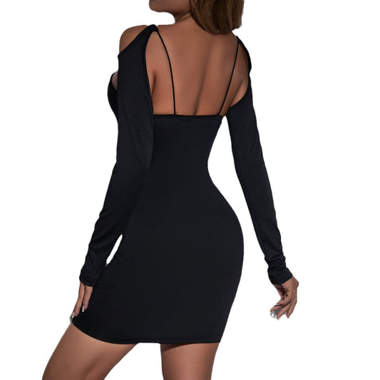Fashionable and sexy hollow backless solid color long sleeved slim fit hip hugging dress for women