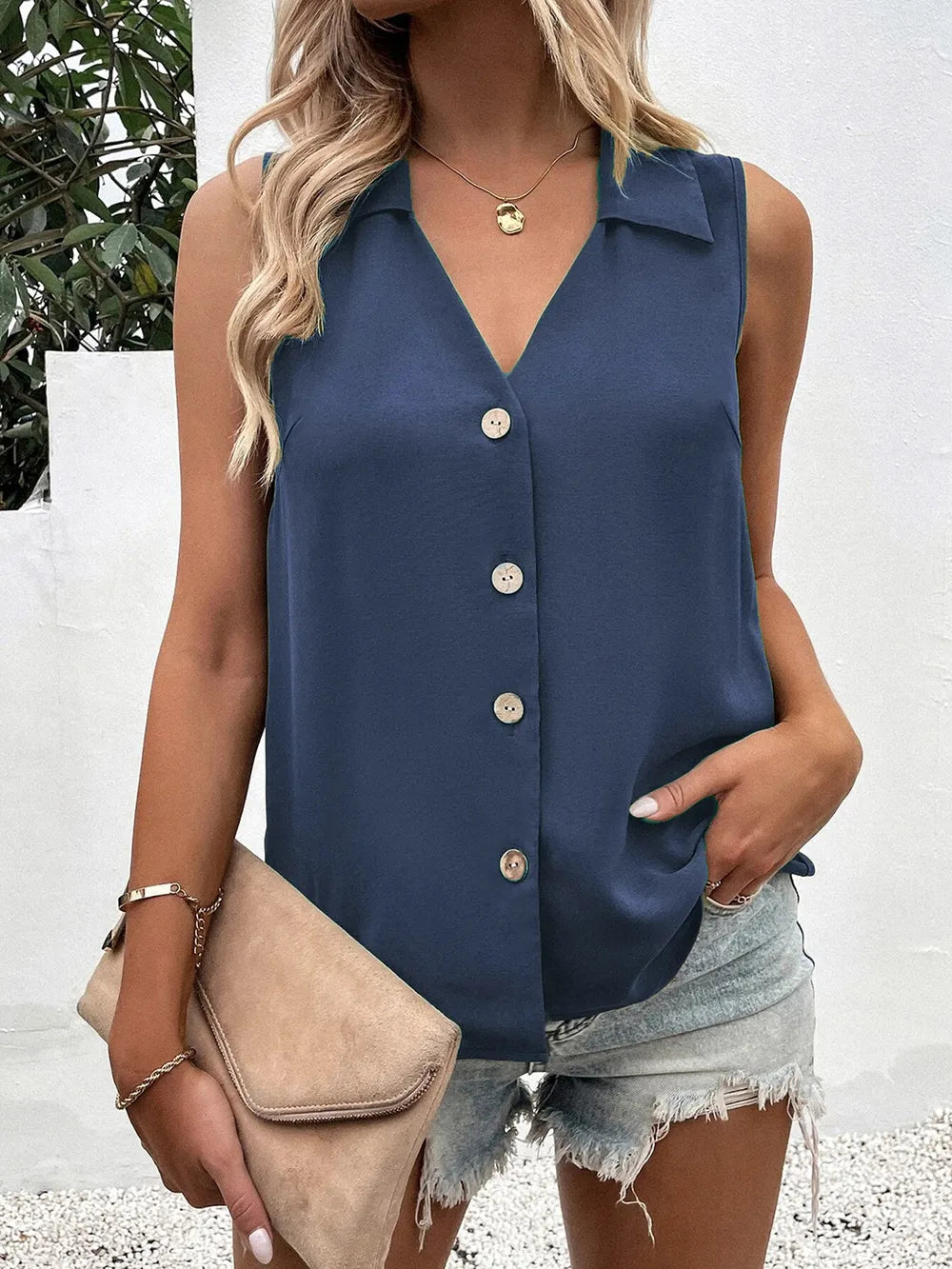 Solid color V-neck loose chiffon sleeveless twist button vest shirt for women