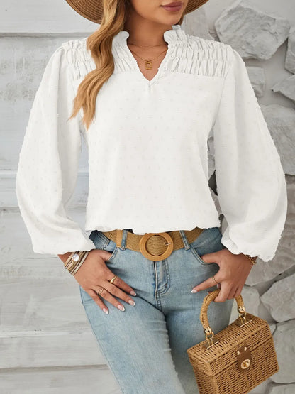 V-neck pleated woven jacquard long sleeved chiffon shirt